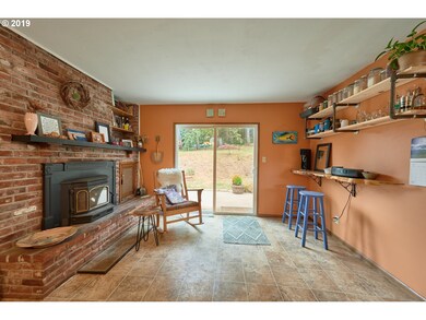 255 Oak Villa Rd, Dallas, OR 97338 - photo 5