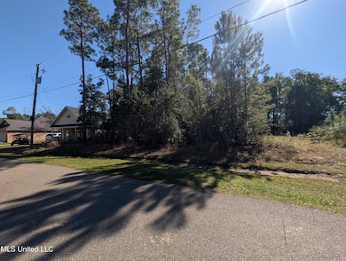 7311 Ieke Cir, Diamondhead, MS 39525 - photo 3