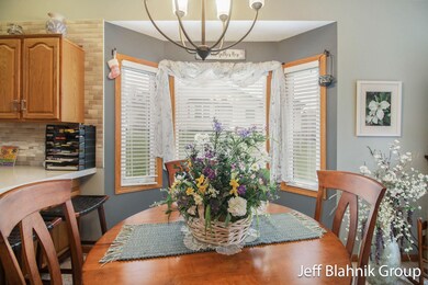 2637 Rolling Ridge