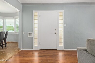 2517 N Evergreen St, Phoenix, AZ 85006 - photo 5