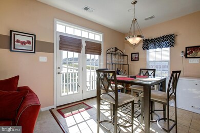 2709 Sheffield Hill Way unit 150, Woodbridge, VA 22191 - photo 5