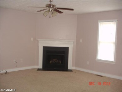 1040 Bagby St, West Point, VA 23181 - photo 6