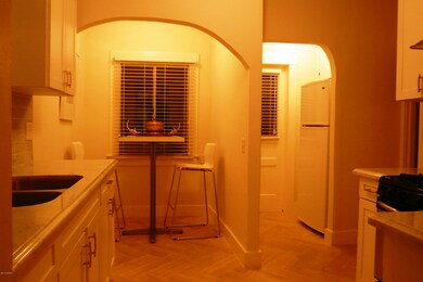 713 E Whitton Ave, Phoenix, AZ 85014 - photo 2