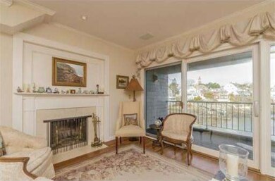 7 Skinners Path unit 7A, Marblehead, MA 01945 - photo 3