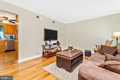 6710 Town Dr, Saint Thomas, PA 17252 - photo 7