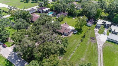 Fully fenced property