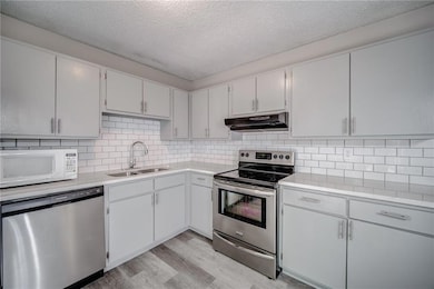 4084 Hidden Hollow Dr unit B, Gainesville, GA 30506 - photo 2