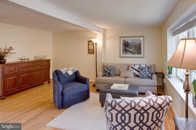 13950 Middle Creek Place, Centreville, VA 20121 - photo 5