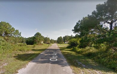 751 Oro Ave S, Lehigh Acres, FL 33974 - photo 3