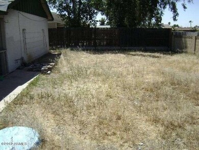 Yard 2