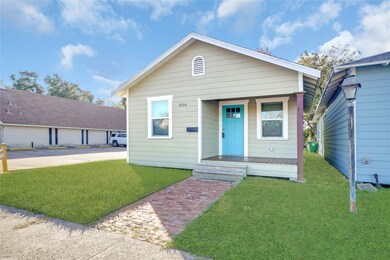 306 E 33rd St, Houston, TX 77018 - photo 3