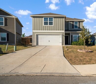 11827 Davalos Ln, San Antonio, TX 78252 - photo 2