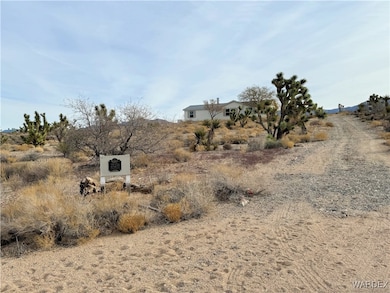 View of local wilderness featuring a rural view