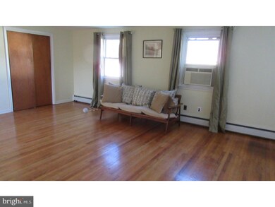 402 Maple Ave, Southampton, PA 18966 - photo 6