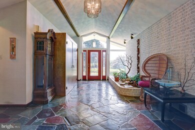 4871 Hawthorn Dr, Harrisburg, PA 17111 - photo 7