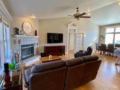 5059 N Edenburgh Way, Boise, ID 83714 - photo 4