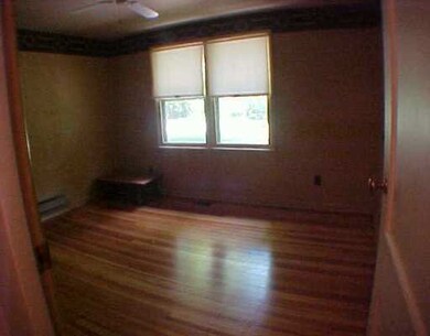 4104 N 900 E, New Carlisle, IN 46552 - photo 4