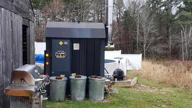 147 Mica Mine Rd, Claremont, NH 03743 - photo 5