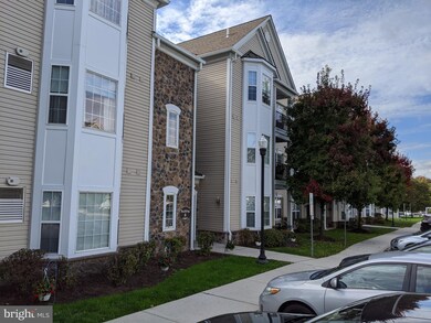 621 Creekside Dr unit 65, Brookhaven, PA 19015 - photo 2