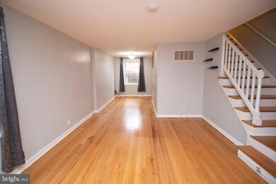 3272 S Utah St, Arlington, VA 22206 - photo 2