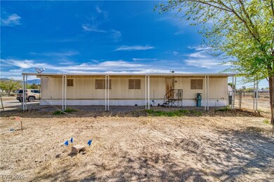 View of manufactured / mobile home