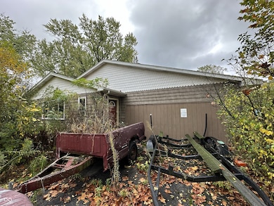 3156 Oswego Ave, Fort Wayne, IN 46805 - photo 2