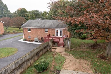 4058 Stuarts Draft Hwy, Waynesboro, VA 22980 - photo 4