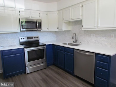 13240 Clipper Cir, Solomons, MD 20688 - photo 4