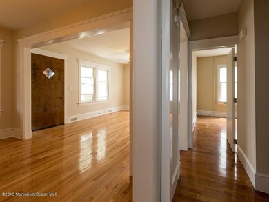003_Dining & Living Room[1]
