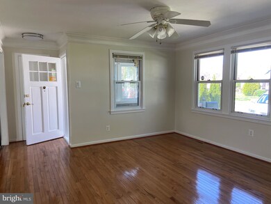 1625 Lewis Ave, Rockville, MD 20851 - photo 2