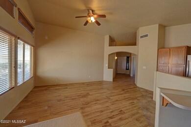 2928_living3