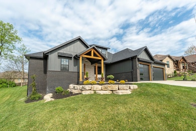 123 N Glengary Dr, Nixa, MO 65714 - photo 2