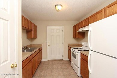 4379 Melissa Ct W, Jacksonville, FL 32210 - photo 3