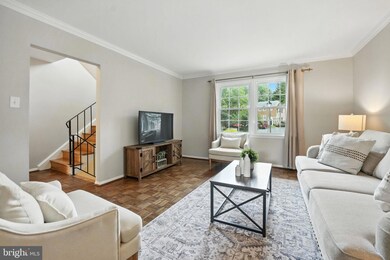 3233 Viscount Ct, Annandale, VA 22003 - photo 5