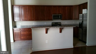 5987 Meadow Brook Dr, Burke, VA 22015 - photo 3