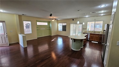 9267 Grassy Weep Ct, Las Vegas, NV 89178 - photo 5