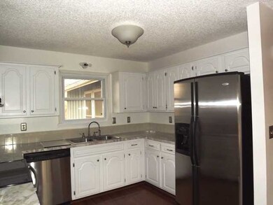Kitchen. Stainless Steal Appliances