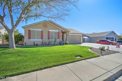 6223 E Ivyglen St-2