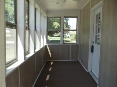 205 Roosevelt St, La Porte, IN 46350 - photo 2