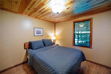 223 Pilotfish Rd, Broken Bow, OK 74728 - photo 4