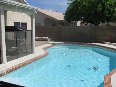 Large play pool