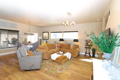 61662 Daly Estates Dr, Bend, OR 97702 - photo 2