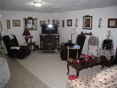 2929 Sterrettania Rd, Erie, PA 16506 - photo 5