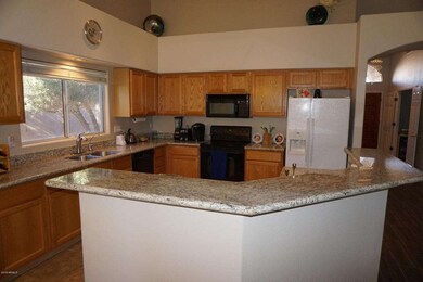 Felix_Sale_Kitchen Area_New_3