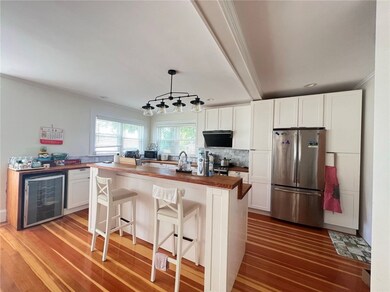 90 Armington St unit 1, Cranston, RI 02905 - photo 4