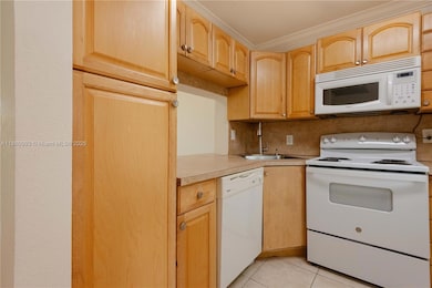 9420 Poinciana Place unit 210, Davie, FL 33324 - photo 3