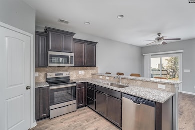 161 Weeping Oak Ln, West Columbia, SC 29169 - photo 5