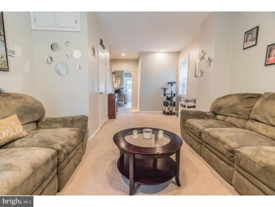 207 S Line St, Lansdale, PA 19446 - photo 6