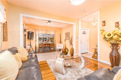61 Warrington St, Providence, RI 02907 - photo 6