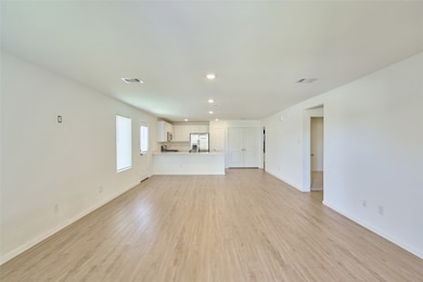 18598 Cepagatti Dr, New Caney, TX 77357 - photo 6